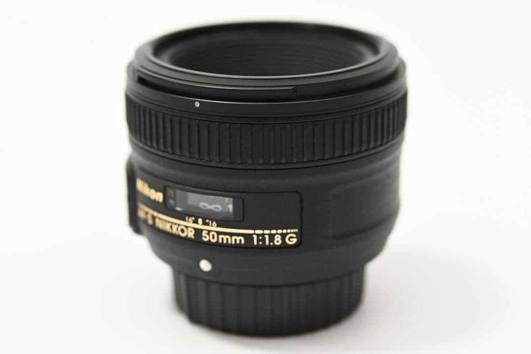 Shampoo AF-S NIKKOR 50mm f/1.8G レンズ
