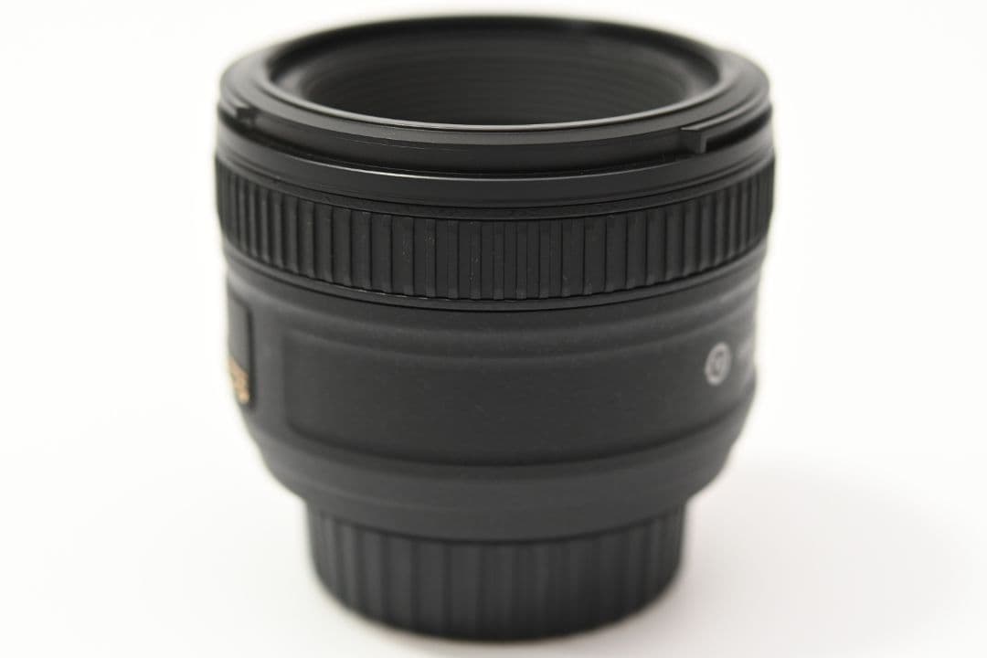 Shampoo AF-S NIKKOR 50mm f/1.8G レンズ