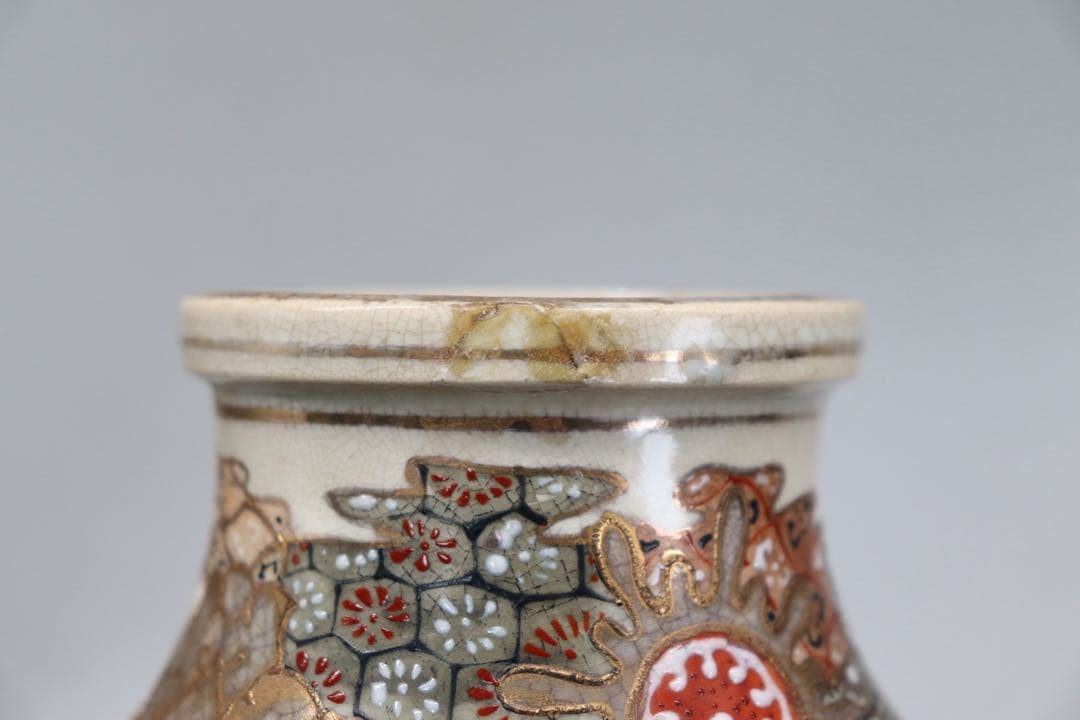 明治期　本薩摩　人物紋瓶1対　極上金彩　アンティーク　送料込み250708