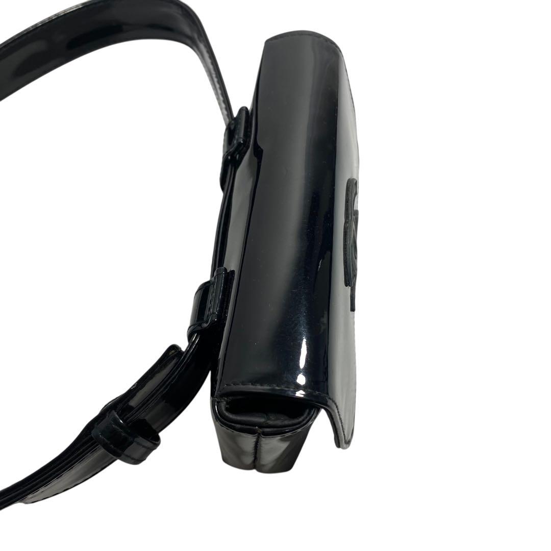 ⭐️CHANEL⭐️シャネル　ウエストポーチ　エナメル　ノベルティ　ボディバッグ