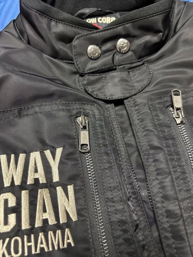 ✨新品未使用品✨YELLOWCORN ブラックジャケット　秋　冬　刺繍ロゴ　M