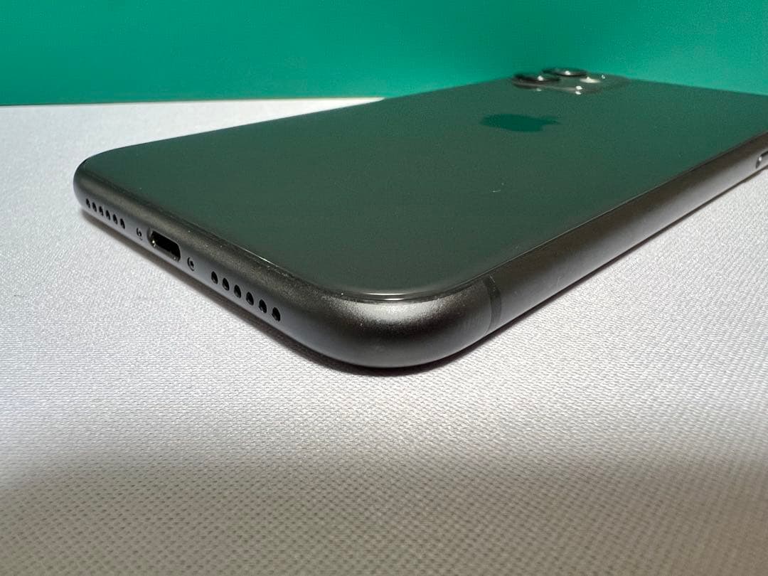 iPhone 11 SIM解済 ブラック 本体 64GB バッテリー88%