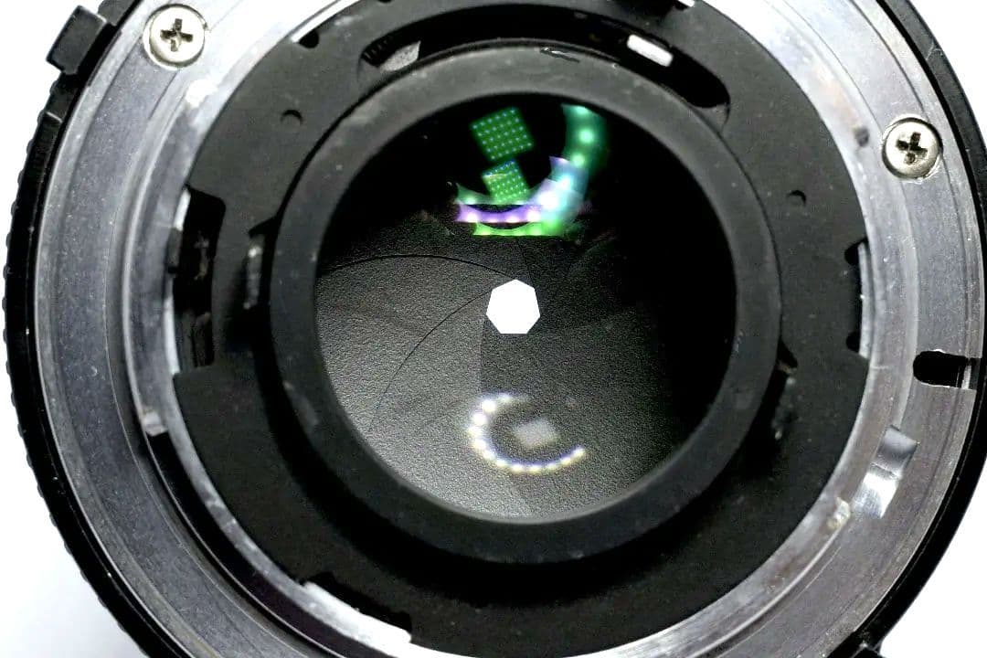 ニコン　Nikon FE + Ai-s Nikkor 50mm/F1.8