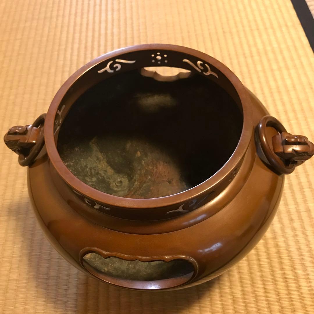 寿兵衛造の唐銅切合風炉釜