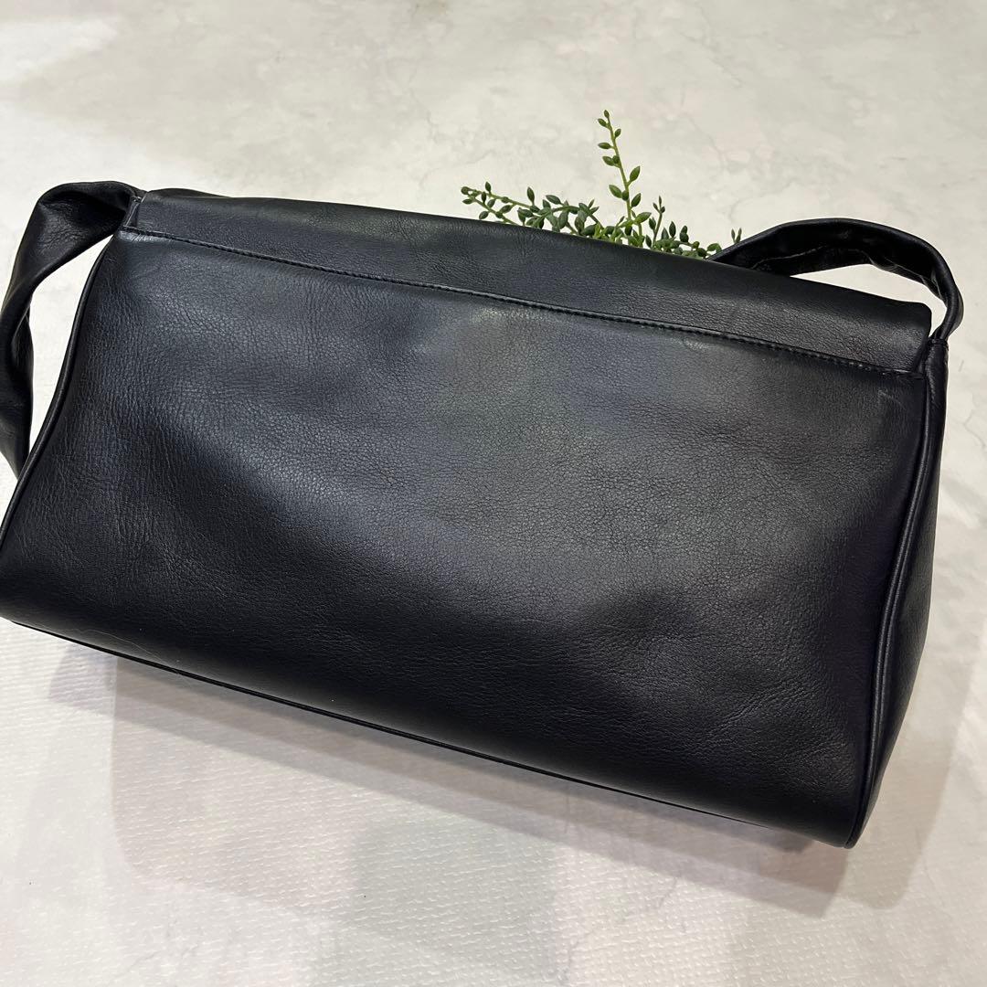 TSUMORI CHISATO ツモリチサト　レザーショルダーバッグ　ラム革