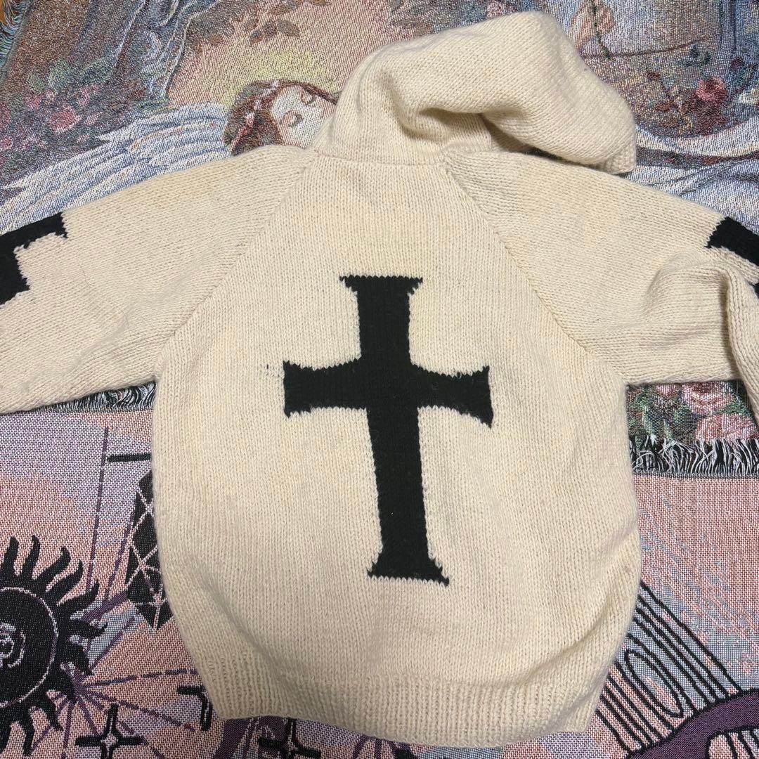 MacMahon Knitting Mills　百足着用