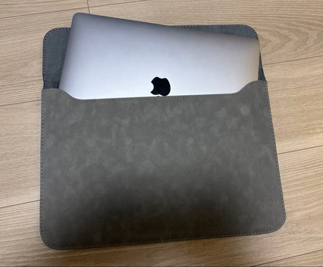 【極美品】 MacBook Air 2020 8GB 512GB
