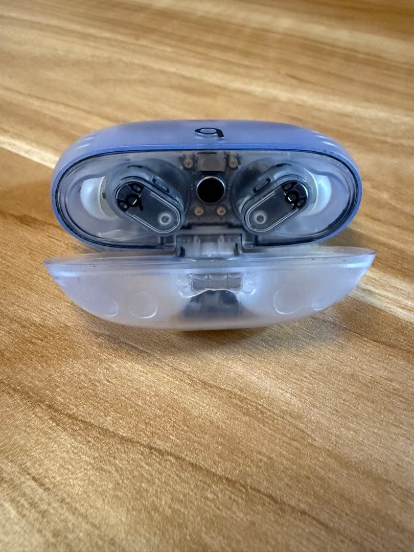 Beats ワイヤレスイヤホン クリア