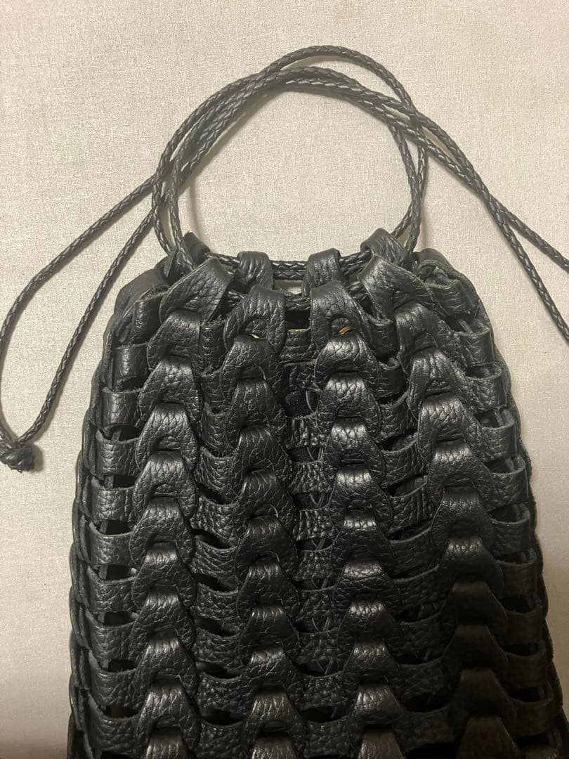 イルミーチョ シュリンクレザー 巾着 バッグ Boho 黒