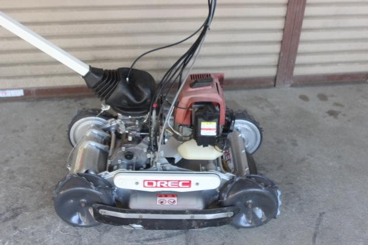 草刈機　オーレック　スパイダーモアー　SP650A　4WD　爪新品　斜面刈