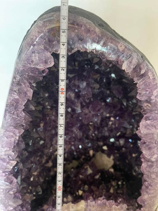 家の御守り　家宝　高さ約37cm 極上ウルグアイアメジストドーム　カルサイト共生
