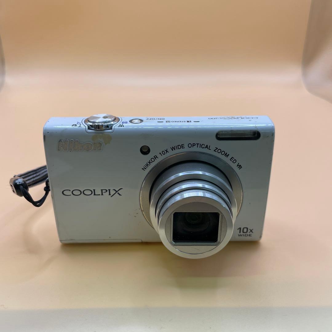 Nikon COOLPIX S6200 デジカメ B043