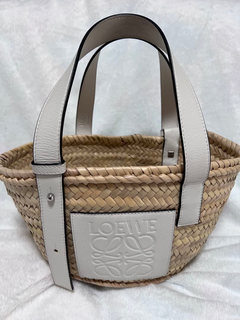 LOEWE バスケット型かごバッグ