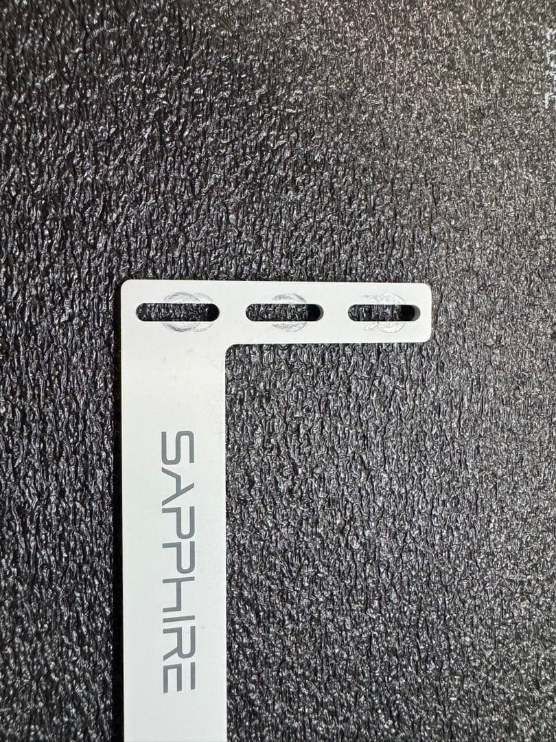 グラフィックボード・グラボ・ビデオカード SAPPHIRE PURE Radeon RX 7800 XT