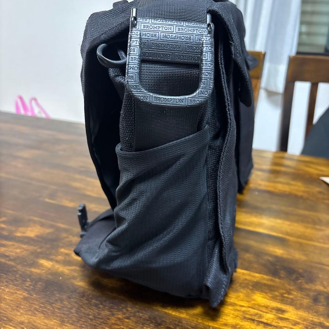 ブロンプトン　Brampton メッセンジャーバッグ