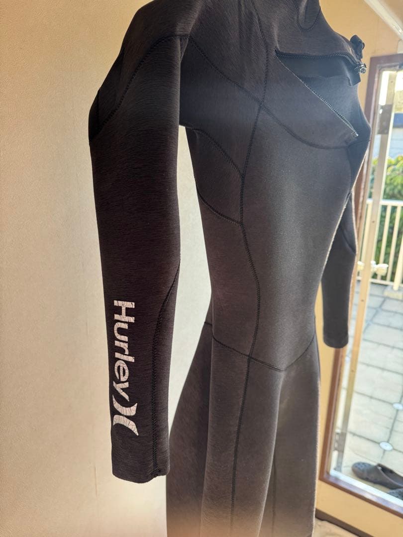 Hurley フルスーツ　3×2mm