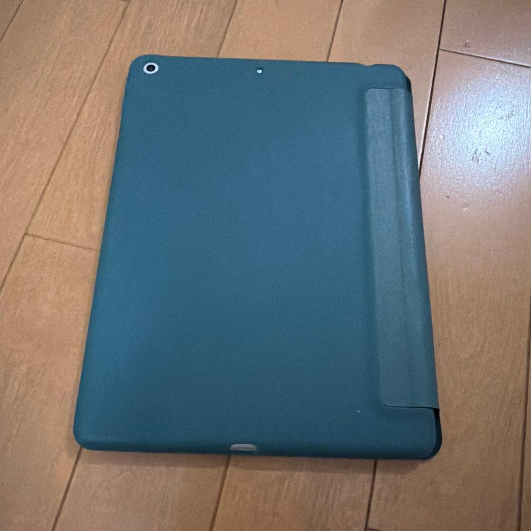 極美品 iPad第8世代 32GB セルラー SIMフリー バッテリー97%