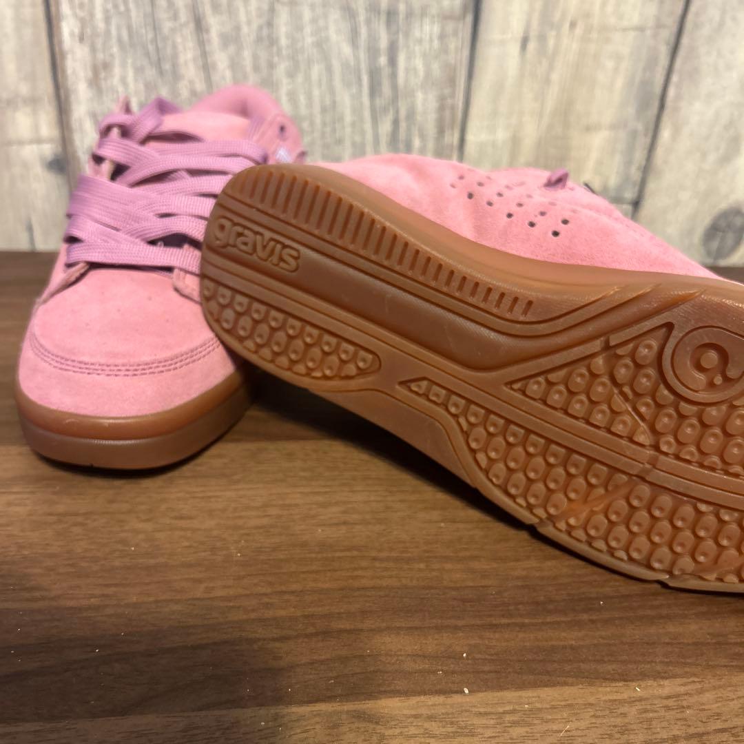 完売品 gravis ピンク スエード スケシュー 25.5cm 新品 sk8