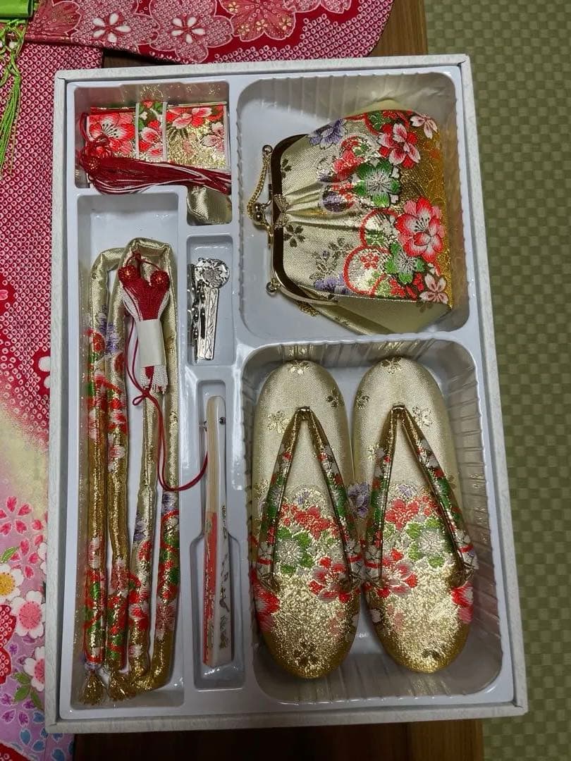 七五三 6歳　7歳　女の子着物　新品帯 正絹　フルセット　赤の鹿子柄　日本製