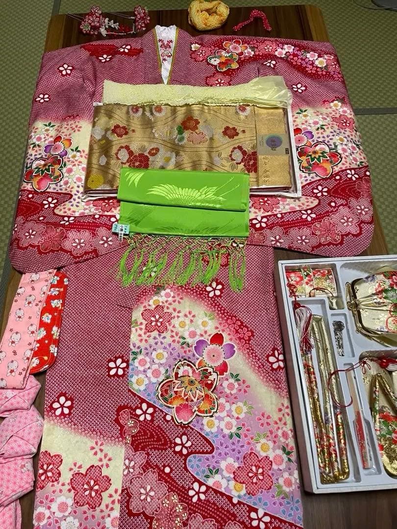 七五三 6歳　7歳　女の子着物　新品帯 正絹　フルセット　赤の鹿子柄　日本製