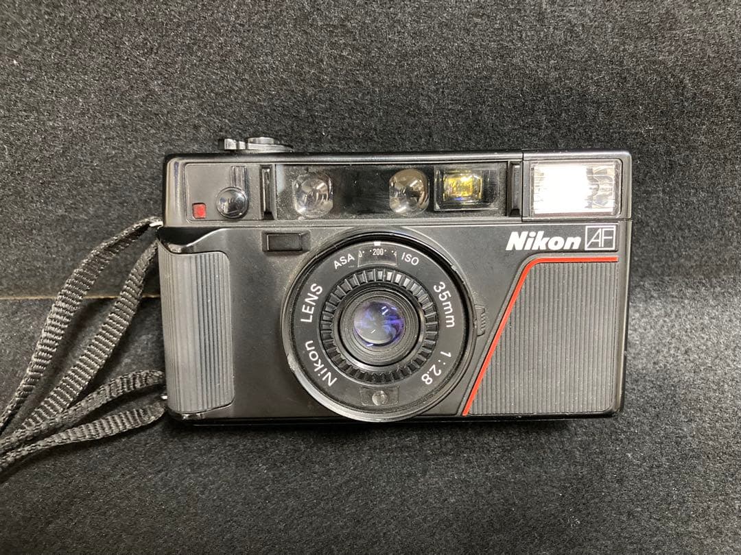 一眼レフNikon L35AF 前期型（赤ライン・初期ロット）