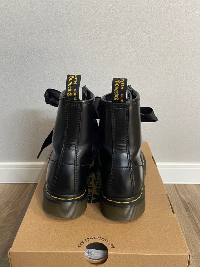 Dr.Martens(ドクターマーチン) 8ホール UK3