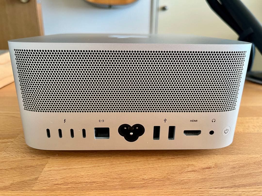 Mac Studio M1 Max 32コアGPU/64GB RAM/1TB