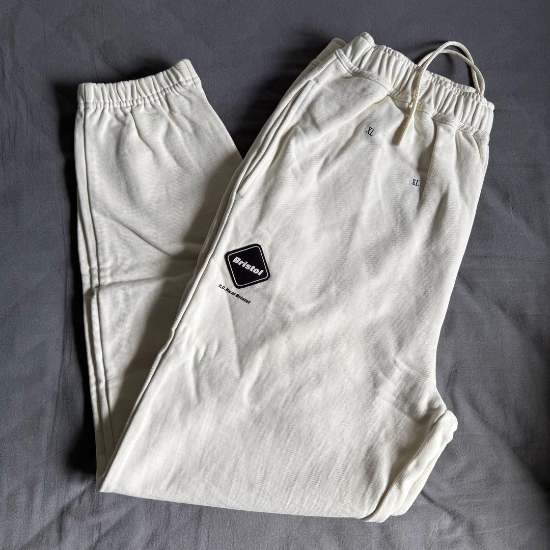 ウェア F.C.Real Bristol EMBLEM SWEAT PANTS