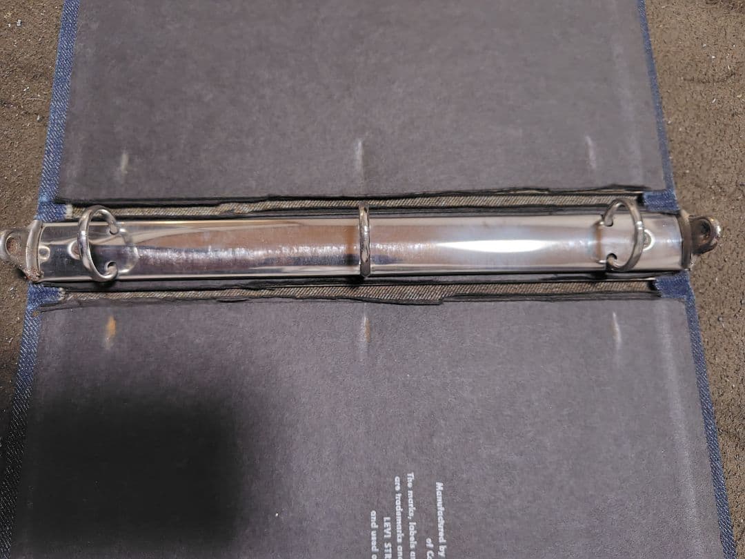 60s vintage Levi’s denim binder