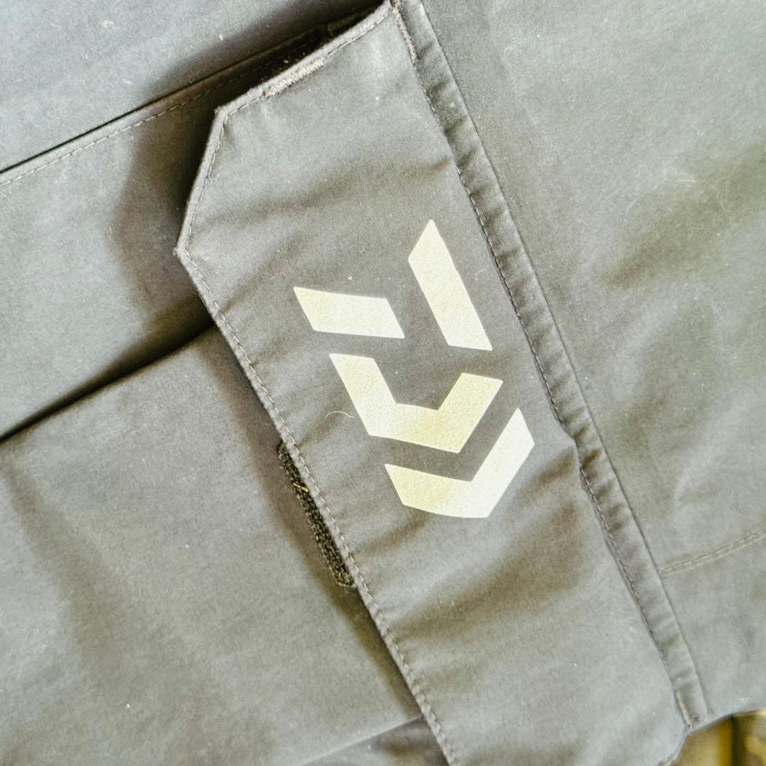 Daiwa DR-3306 迷彩 フィッシングスーツ カモフラ　セットアップ