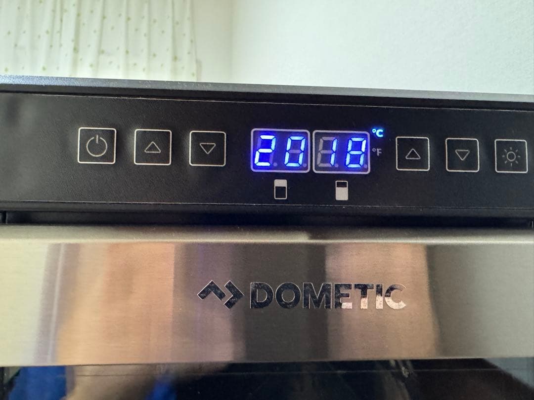 ワインセラー　DOMETIC社製