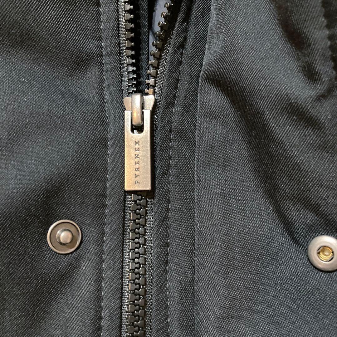 【人気定番モデル】 PYRENEX アヌシー　 ダウン　ブラック　M〜L相当