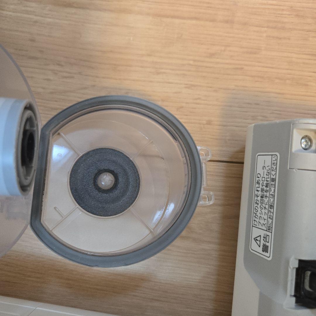 【ぴ太郎】2023年製Panasonic掃除機 mc-sb85k