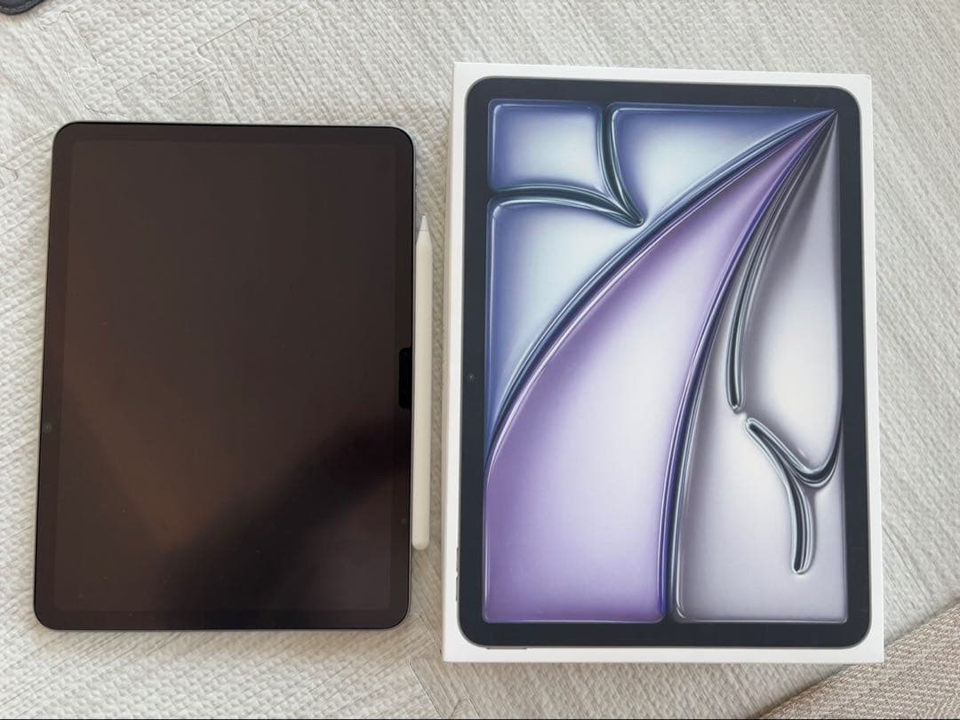 Apple iPad Air(M3)128GB 11インチ スペースグレー　美品