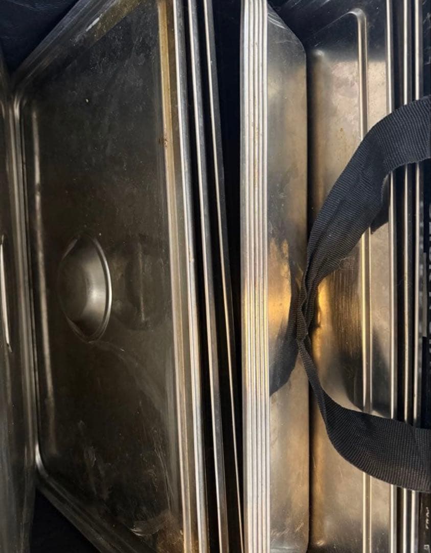 ステンレス製トレイ6枚 大　調理用バット　飲食店　厨房　業務用　蓋つき6枚