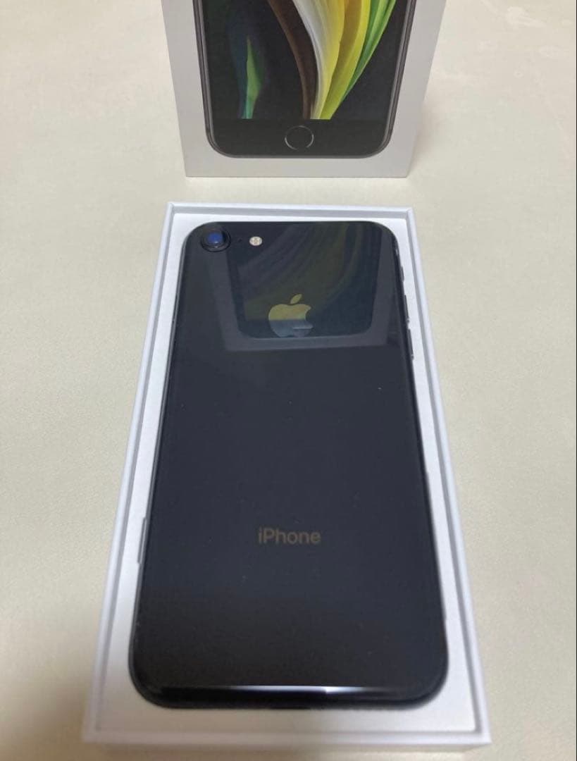 【美品】iPhone8ブラック 本体のみ　バッテリー容量91%