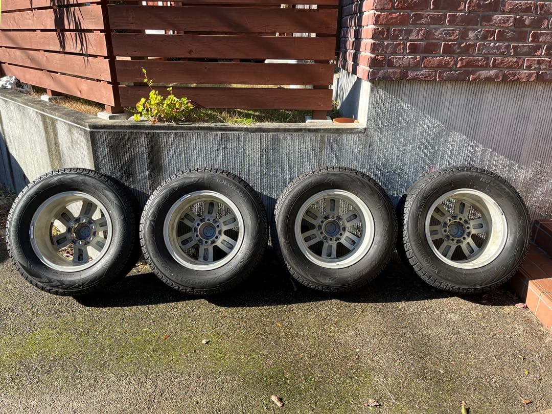 ランドクルーザープラド150 中期純正ホイール17インチタイヤ・ホイールセット