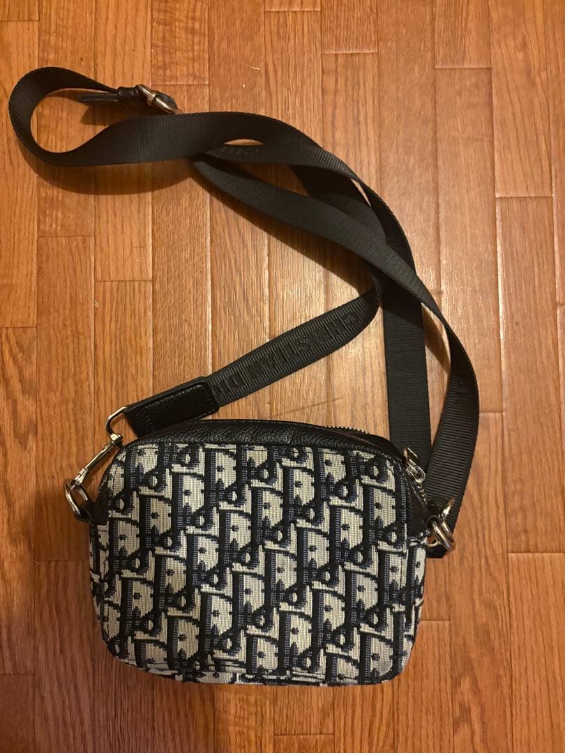 DIOR ショルダーバッグ　ディオール　dior
