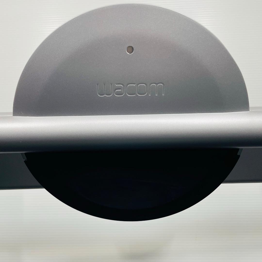 Wacom Ergo Stand（Cintiq Pro 24用）