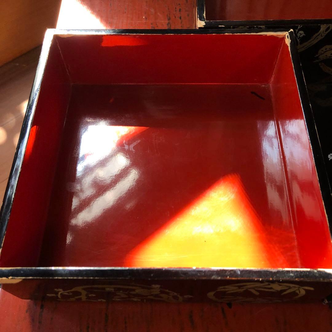 伝統的な木製黒塗 金松竹梅柄 二段重箱 漆器 伝統工芸 昭和初期 朱塗