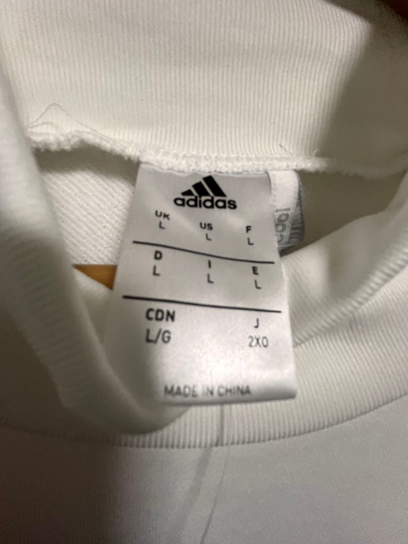 新品未使用タグ付サッカードイツ代表プラクティスシャツ長袖ユニフォームadidas