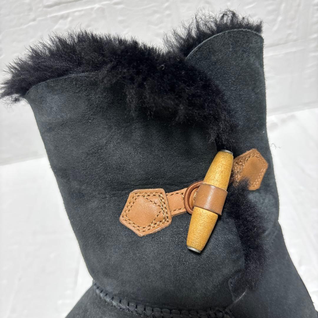 美品　UGG ムートンブーツ