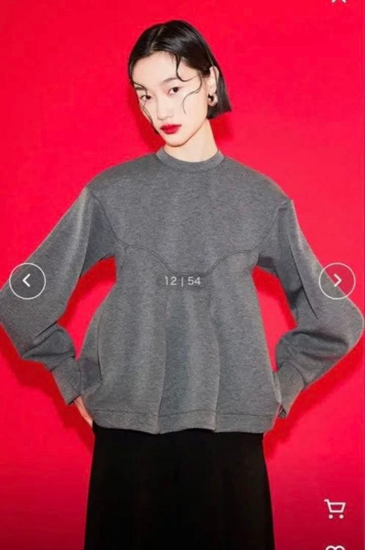 Momoビスチェ&スウェット