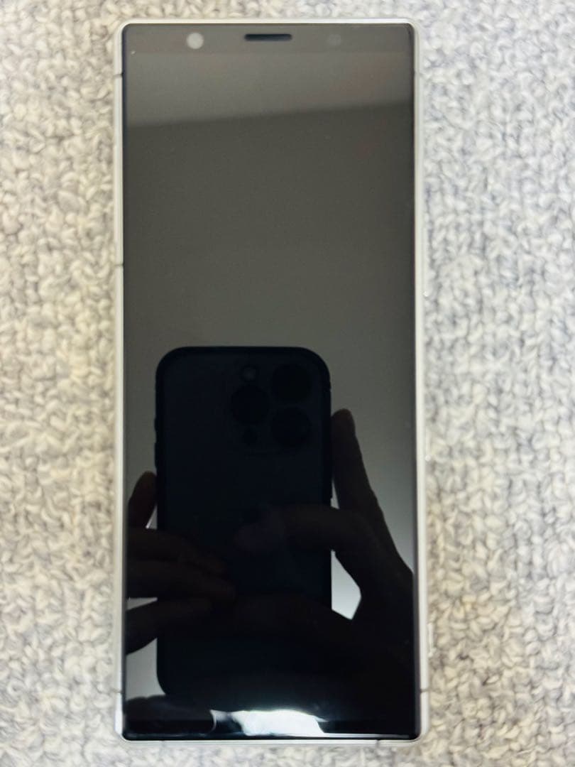 ソニー Sony Xperia 5 901SO プラチナシルバー 64GB