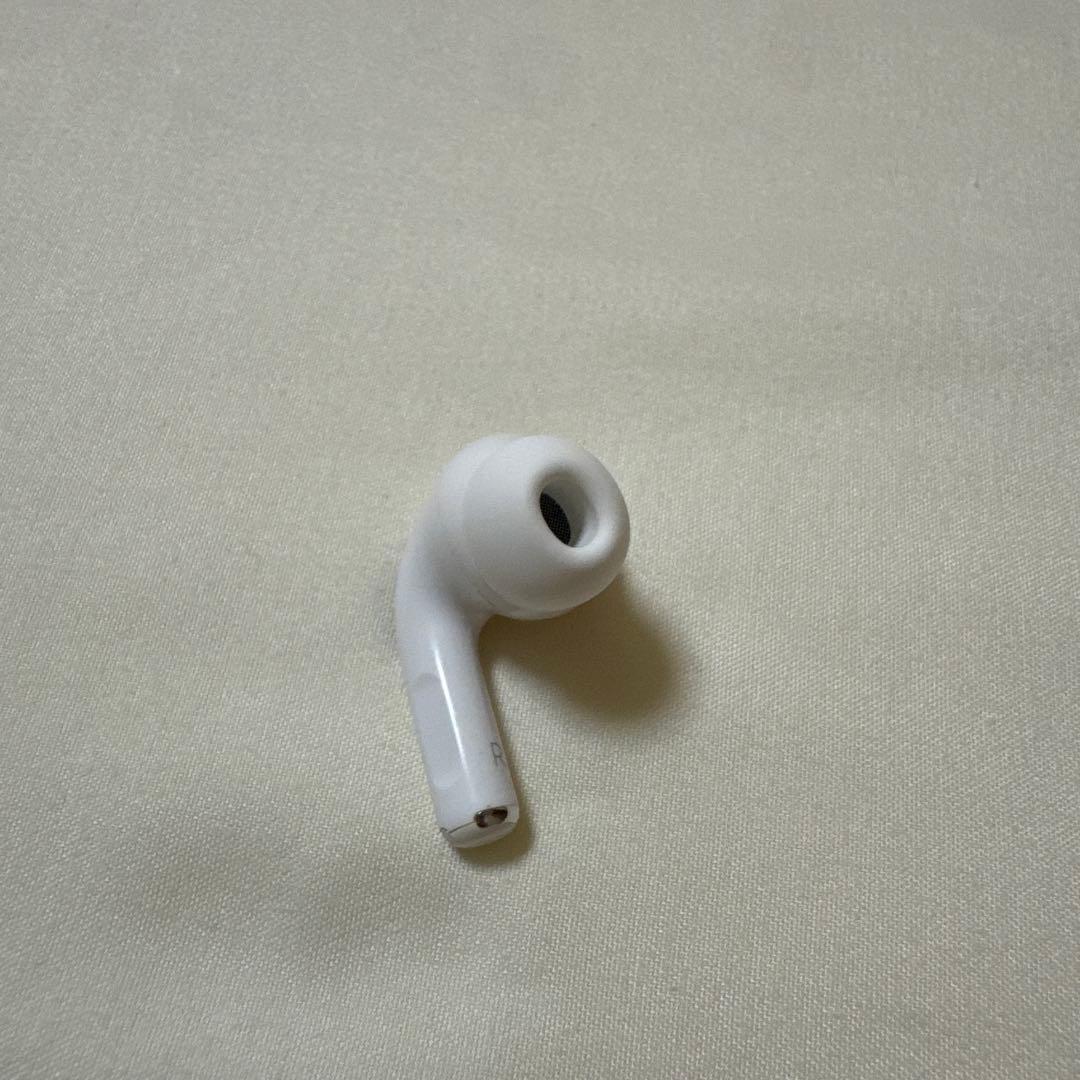 Apple AirPods Pro 第二世代　右耳　Lightning