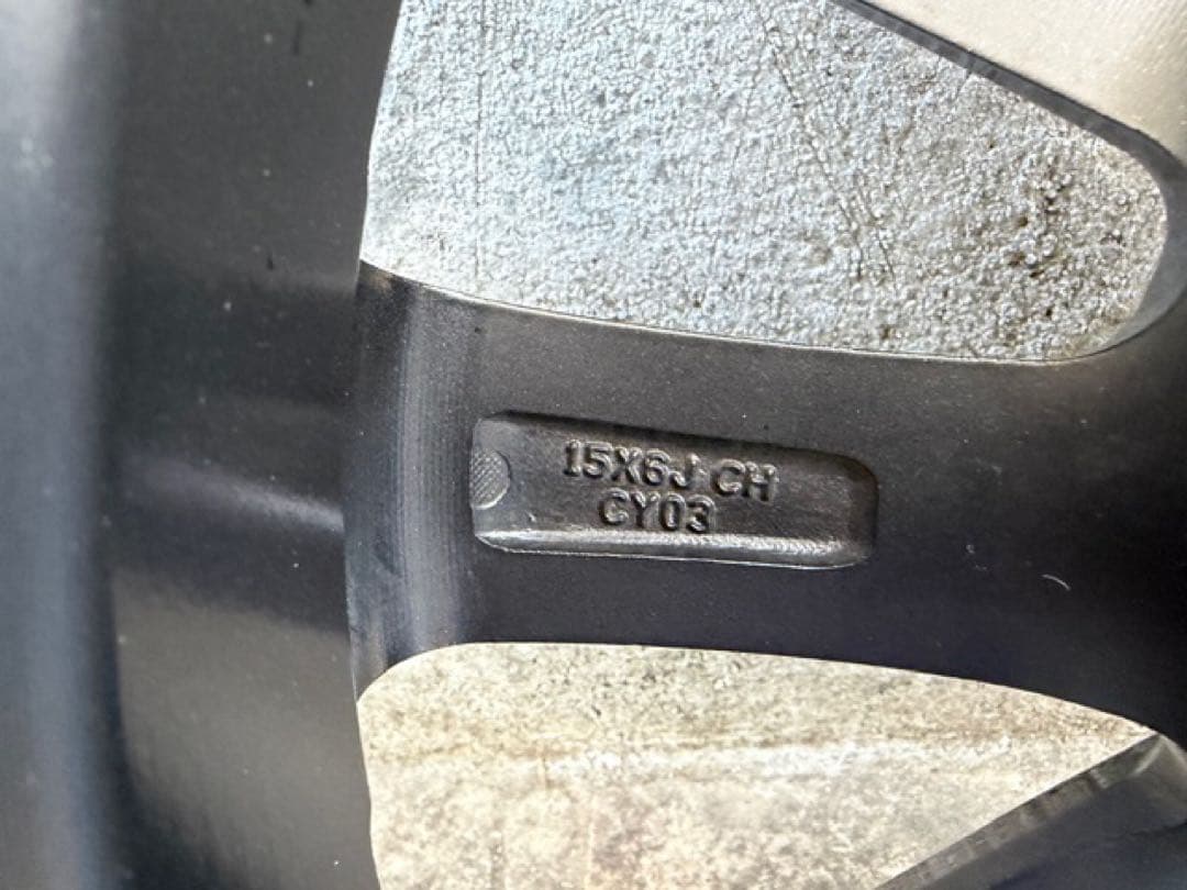 185/65R15 ブリヂストン　スタッドレス　４本SET VWポロ等に