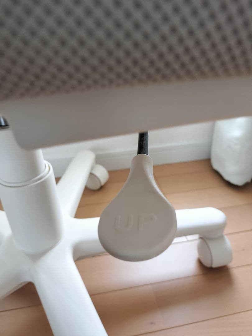 ITOKI SALIDA YL2 回転チェア