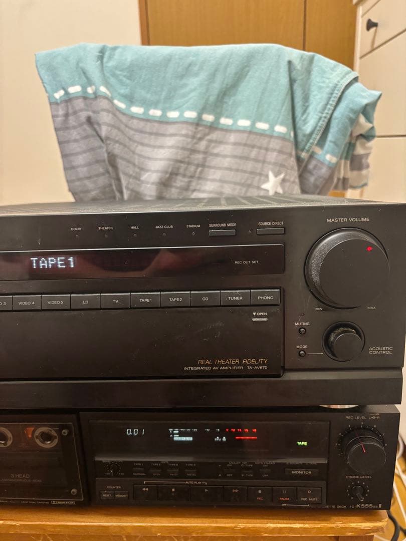 リリSONY TC-K555es2とTA-AV670アンプセット