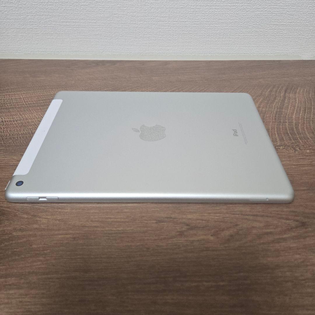 ➆Apple iPad 第6世代 WiFi + Cellular 32GB