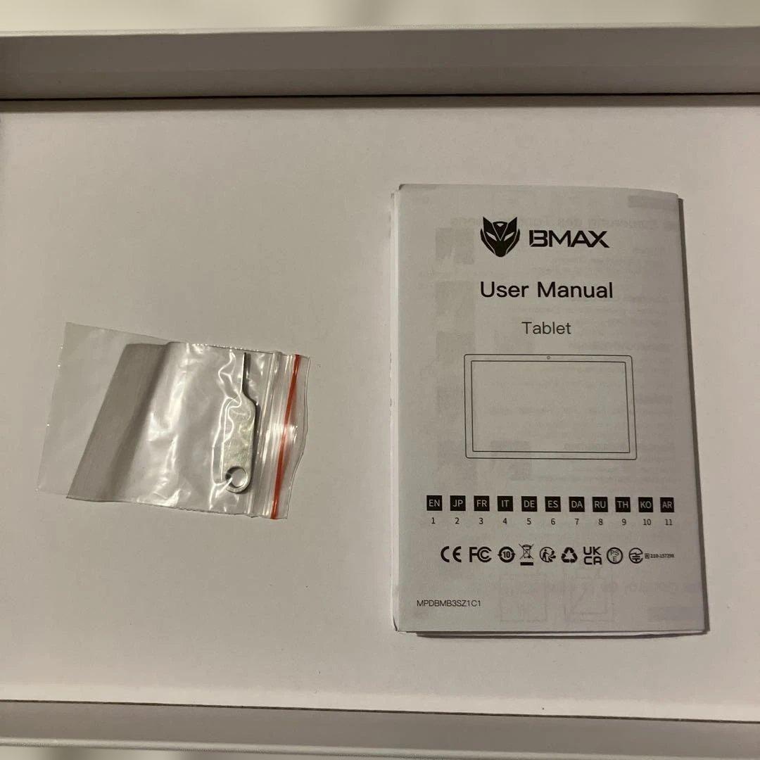 ほぼ新品　BMAX I8plus 8インチタブレット　simフリー　専用ケース付